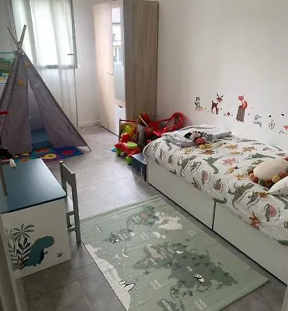 Superbe Appartement Avec Terrasse *